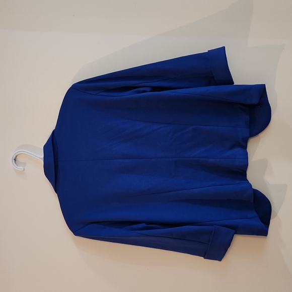 Suzy Shier Blazer - Picture 2 of 3